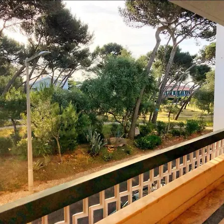 Apartment The Crow Seaside I Parede